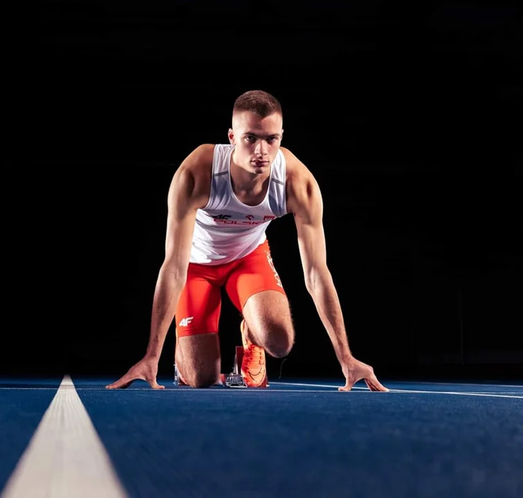 Albert Komański, złoty medal na 200 metrów