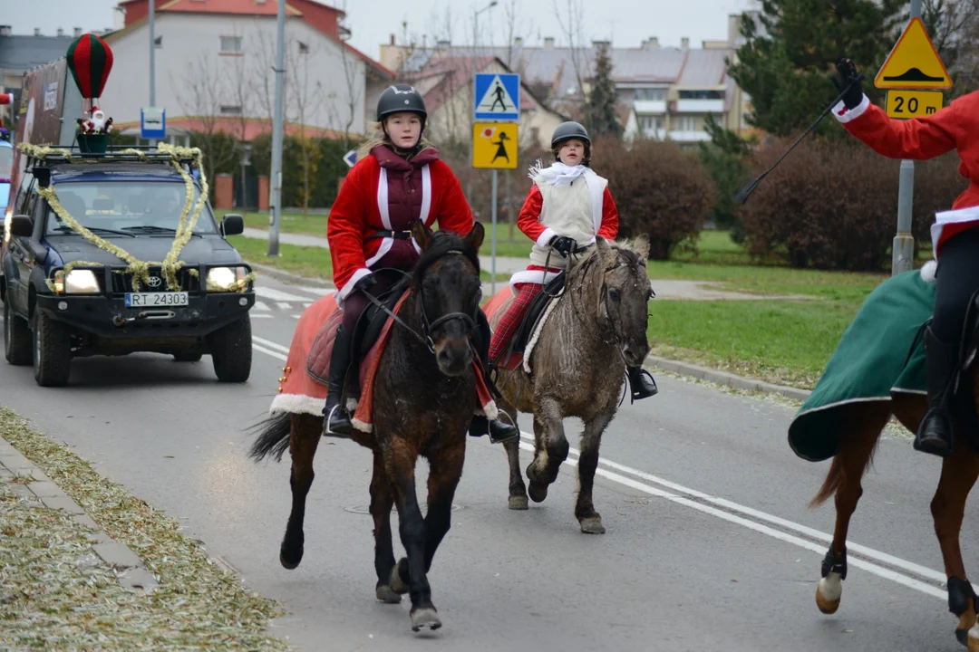 Parada Mikołajów w Tarnobrzegu