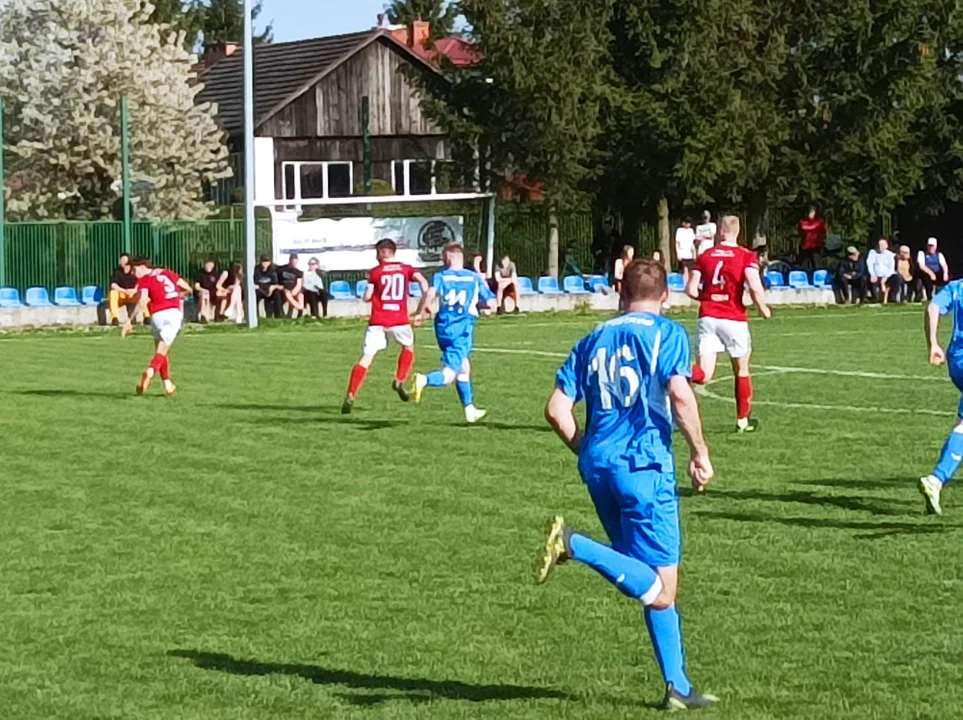 Dębicka klasa okręgowa: Sokis Chorzelów - LKS Pustków 2:1