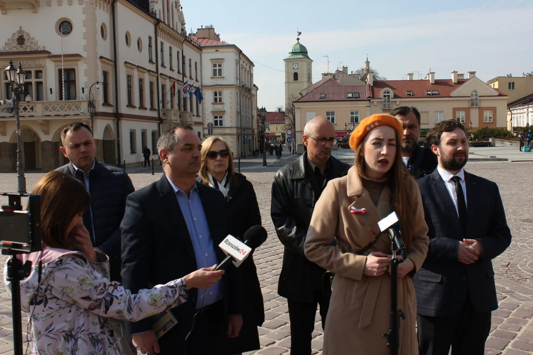 Konferencja prasowa Konfederacji w sprawie unijnej dyrektywy budowlanej