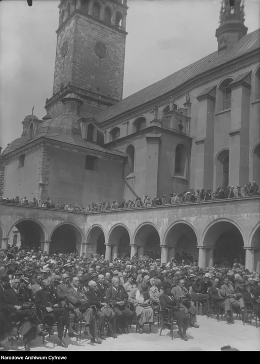 Pielgrzymki na Jasną Górę dawniej. Zobaczcie archiwalne zdjęcia