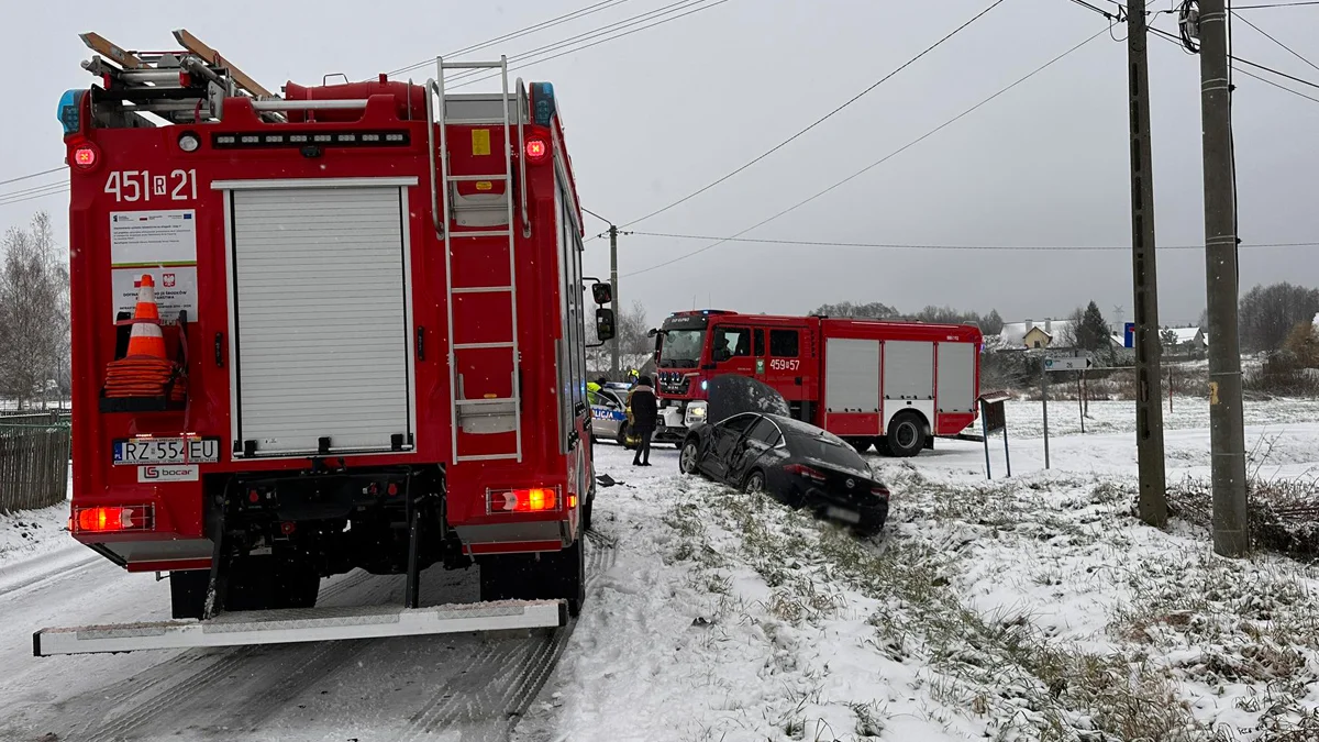 Wypadek na drodze powiatowej w Kupnie