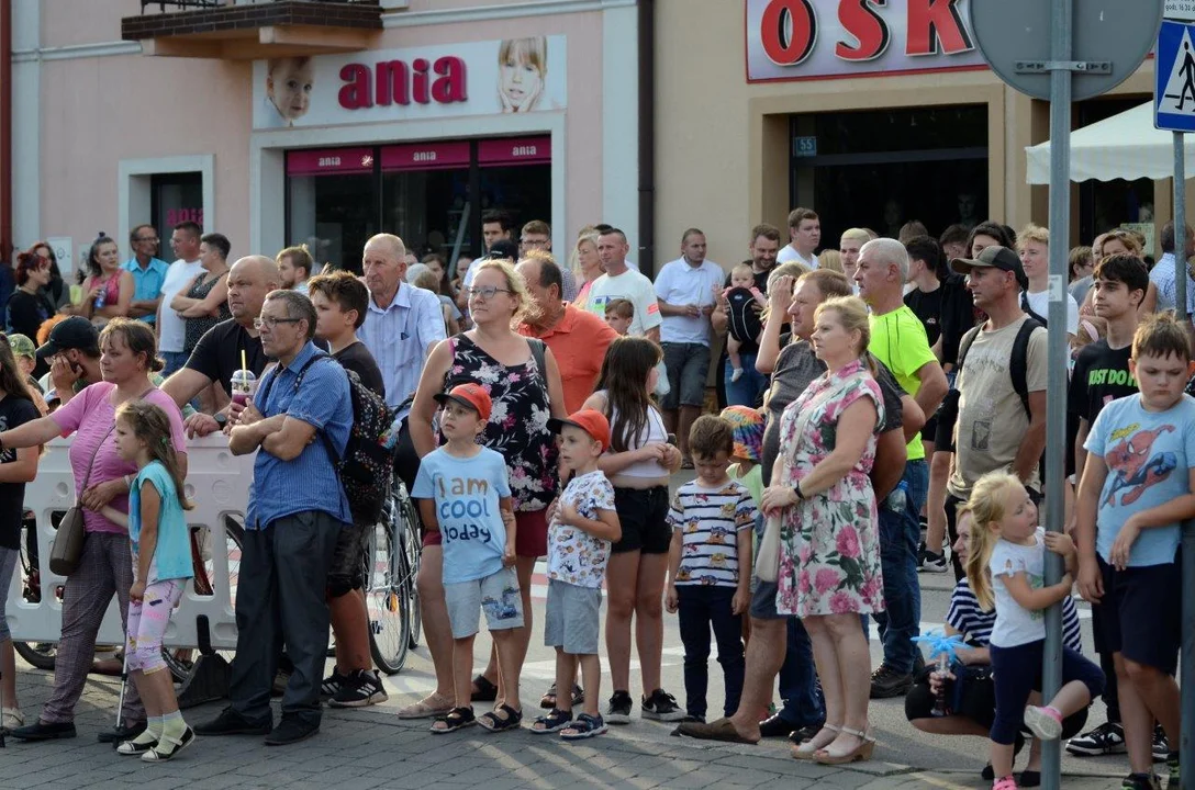 Na festynie w Kolbuszowej zjawiły się tłumy ludzi.