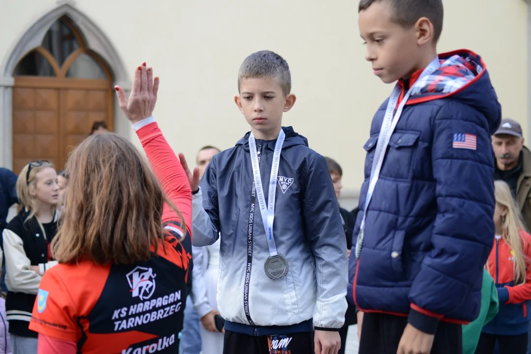 44. Bieg Nadwiślański im. Alfreda Freyera Baranów Sandomierski - Tarnobrzeg - starty dzieci i młodzieży
