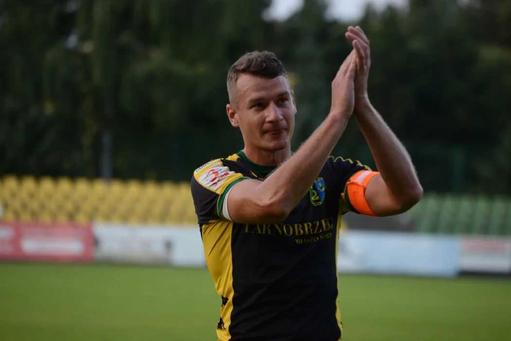 Trzecia liga, grupa 4: Siarka Tarnobrzeg - Garbarnia Kraków 0:0