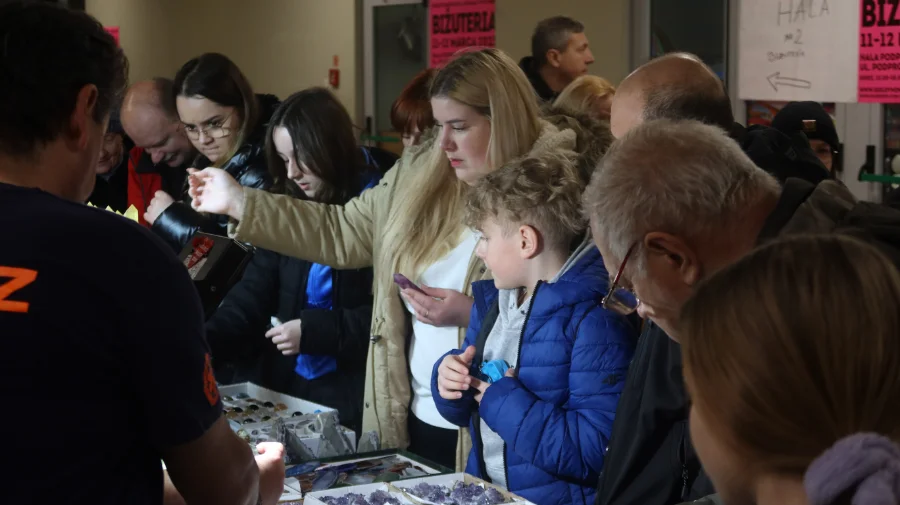 Pierwszy dzień Giełdy Minerałów i Biżuterii w Rzeszowie [ZDJĘCIA, WIDEO]