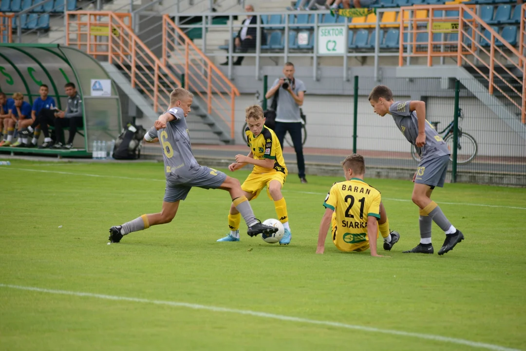 Centralna Liga Juniorów U-15: Siarka Tarnobrzeg - Stal Rzeszów 0:2