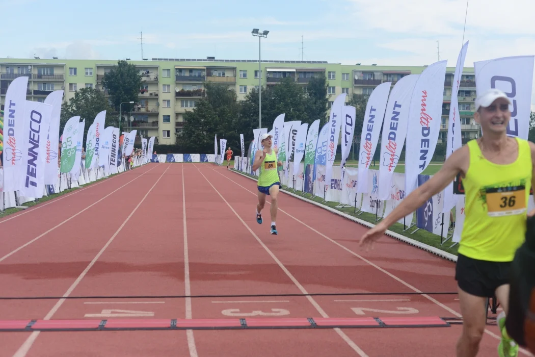 Jubileuszowa "Gorzycka 5-tka". Ponad 160 biegaczy na ulicach Gorzyc