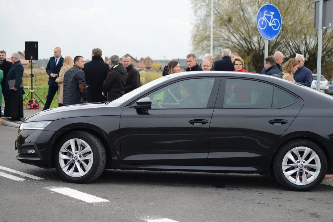 Uroczyste otwarcie obwodnicy Tarnobrzega - pierwsze pojazdy na tej drodze