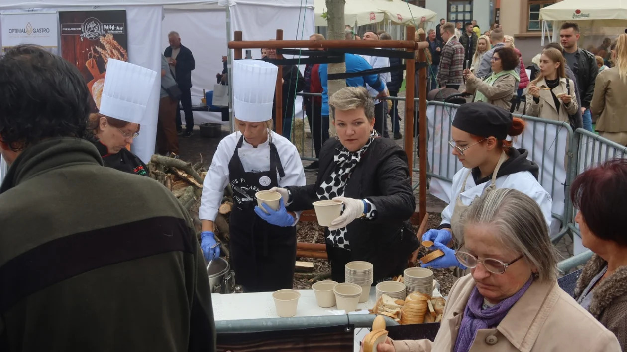 Drugi dzień festiwalu "Karpaty na Widelcu". Robert Makłowicz docenił Rzeszów [ZDJĘCIA, WIDEO]