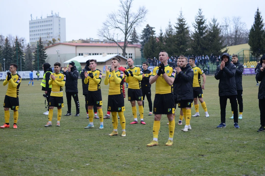 eWinner 2. Liga: Siarka Tarnobrzeg - Hutnik Kraków 1:1 - zdjęcia z meczu