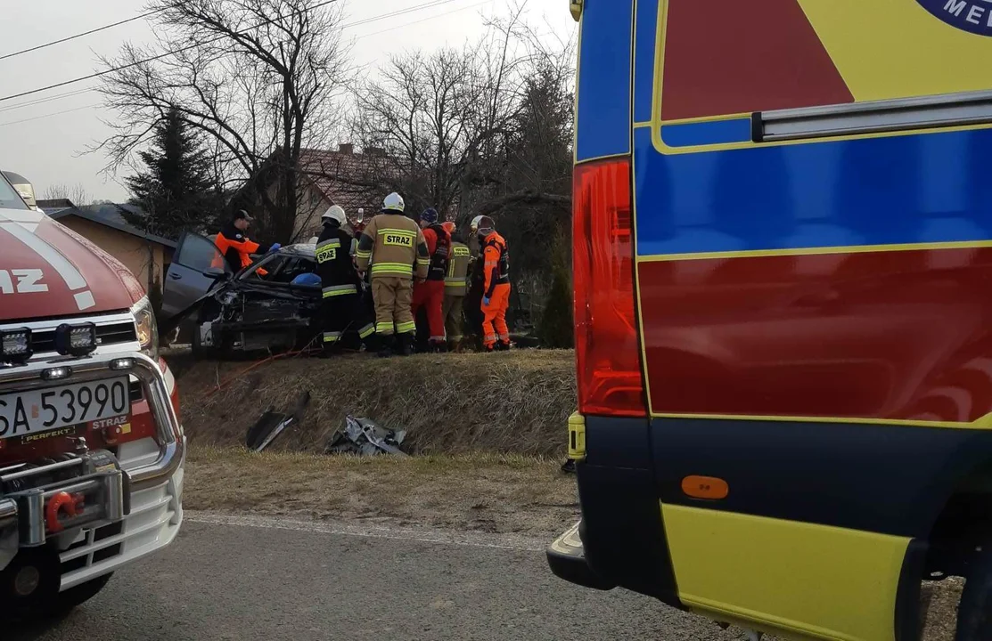 Makabrycznie wyglądający wypadek w Czaszynie. Zobacz nagranie i zdjęcia