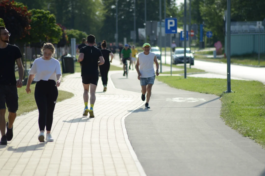 "Biegamy i Pomagamy" nad Jeziorem Tarnobrzeskim - dzień drugi