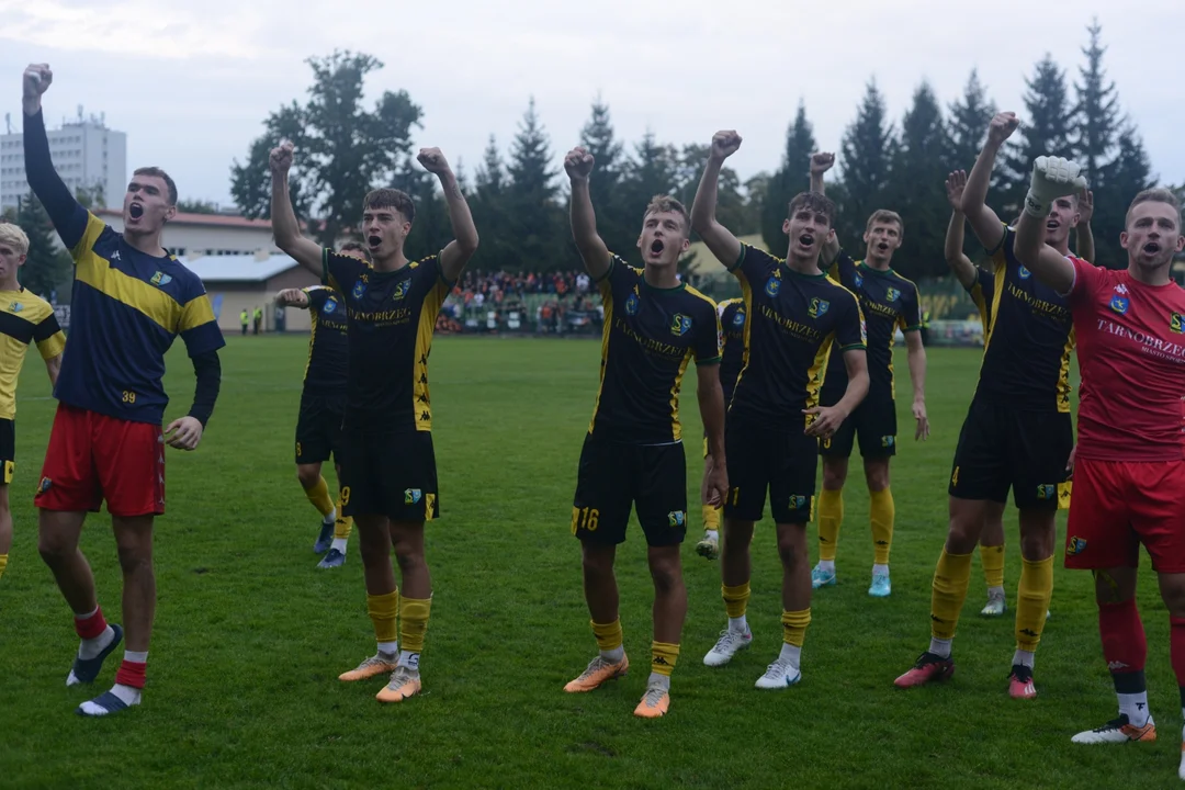 Siarka Tarnobrzeg - KSZO 1929 Ostrowiec Świętokrzyski 2:0