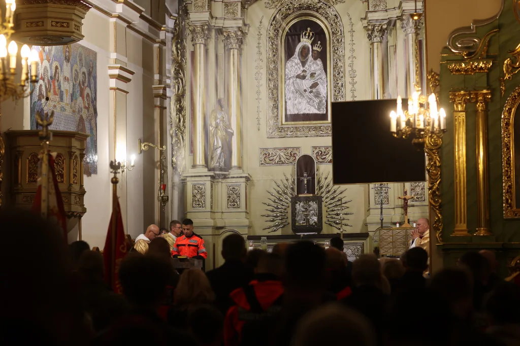 Obchody rozpoczęły się o godzinie 13:00 mszą świętą w Kościele pw. Św. Mikołaja w Borowej.