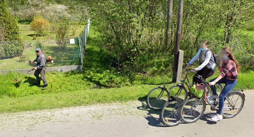 Dzikowiec i okolice na nowych fotografiach Google Street View z 2021 roku [ZDJĘCIA] - Zdjęcie główne