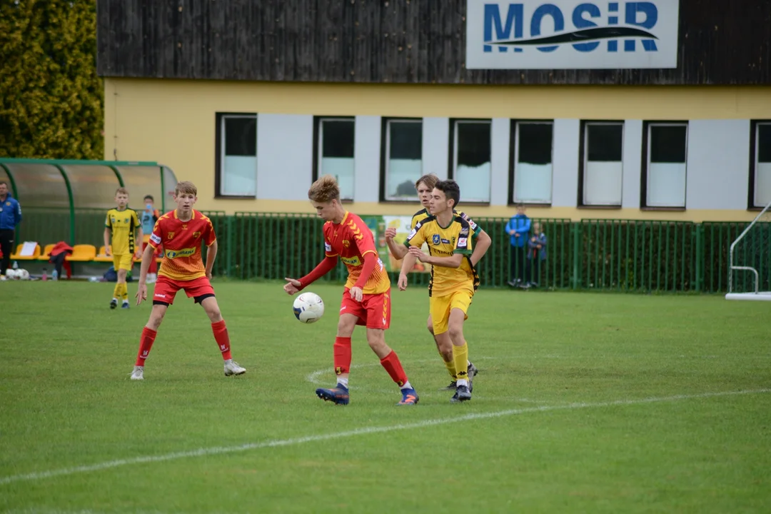 Centralna Liga Juniorów U-15: Siarka Tarnobrzeg - Korona Kielce 6:3