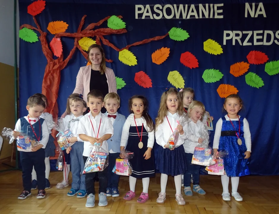 Pasowanie na przedszkolaka w SP w Kostarowcach