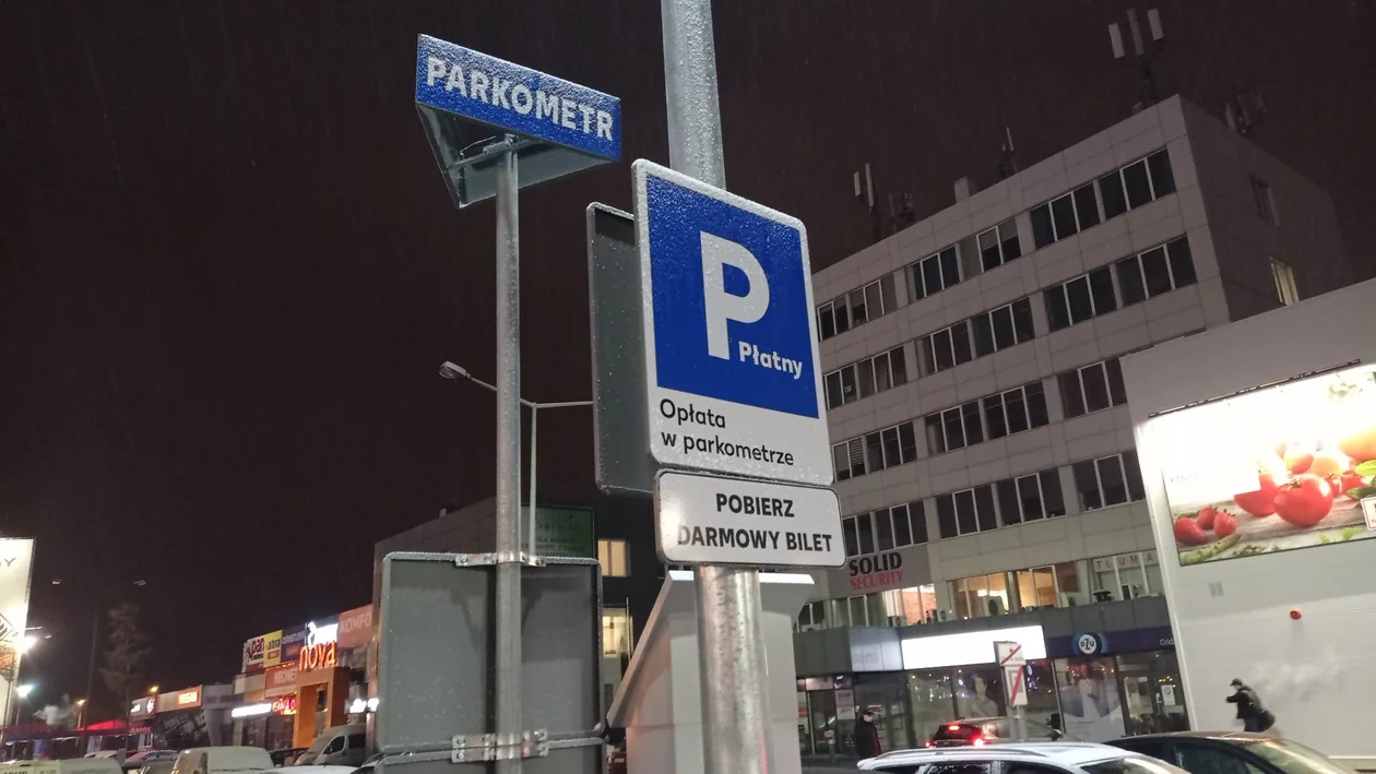 Kierowco! Parkujesz pod Kauflandem w Rzeszowie? Nie zapomnij biletu! - Zdjęcie główne