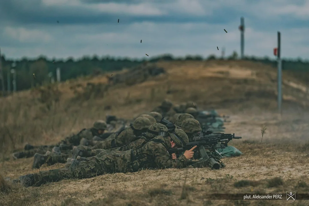 "Niedźwiedź 22" - zobacz kilka niesamowitych ujęć z ćwiczeń wojskowych w Nowej Dębie