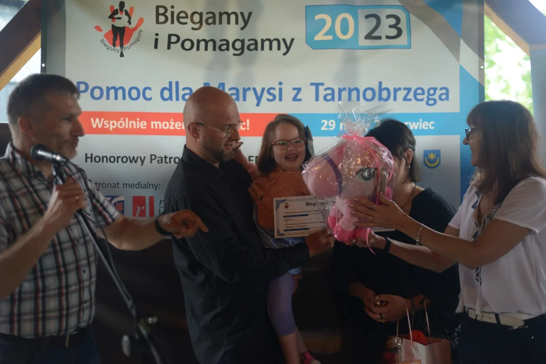 Podsumowanie akcji "Biegamy i Pomagamy" w Tarnobrzegu