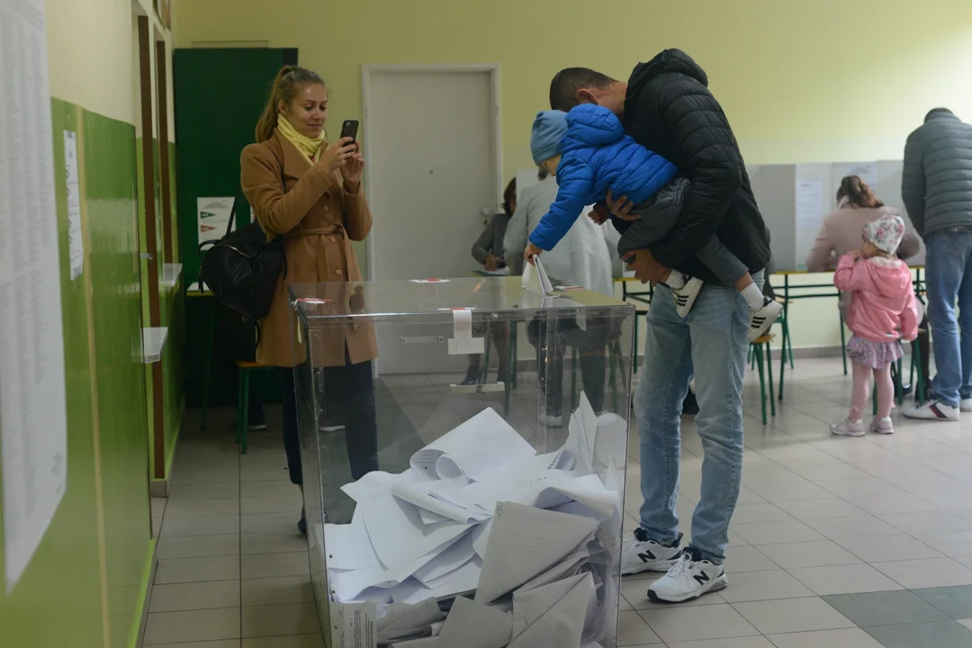 Wybory 2023: Tak głosuje Tarnobrzeg