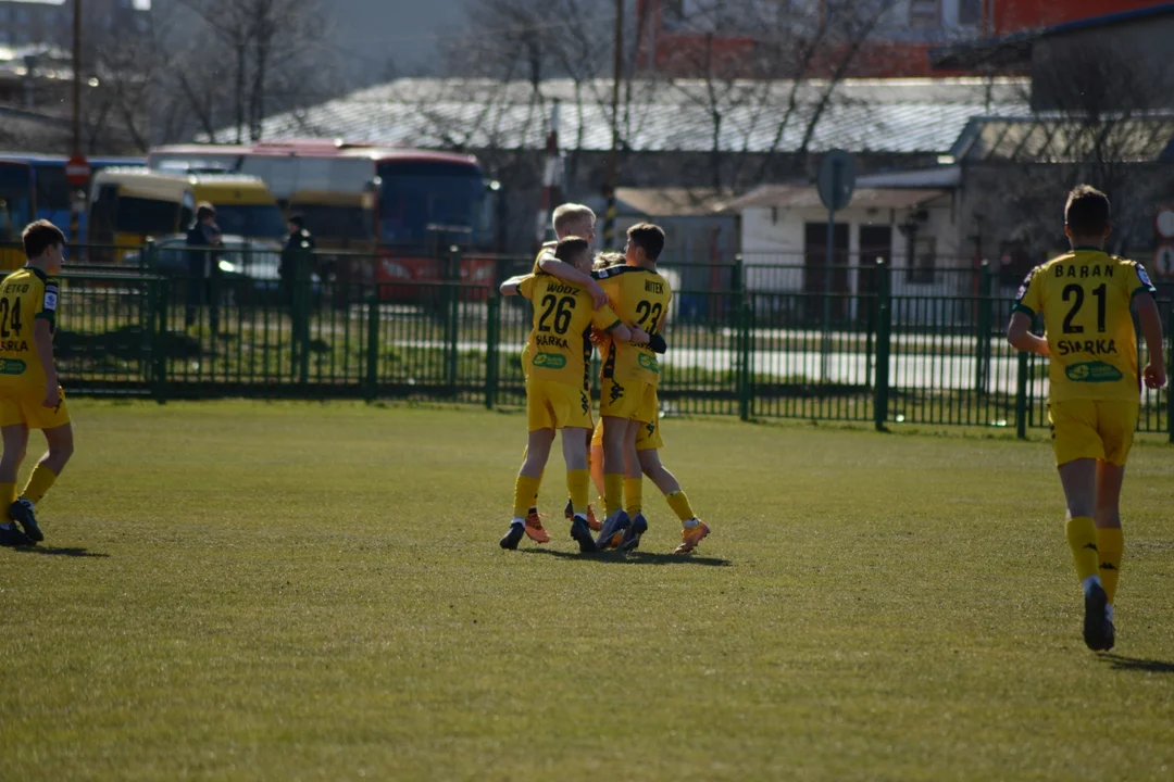 Centralna Liga Juniorów U-15: Siarka Tarnobrzeg - SMS Resovia Rzeszów 2:0