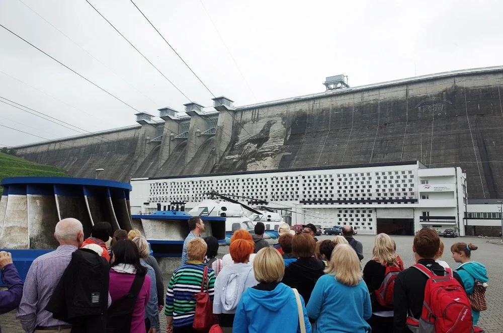 Ogromny mural na zaporze wodnej w Solinie - 2015 rok
