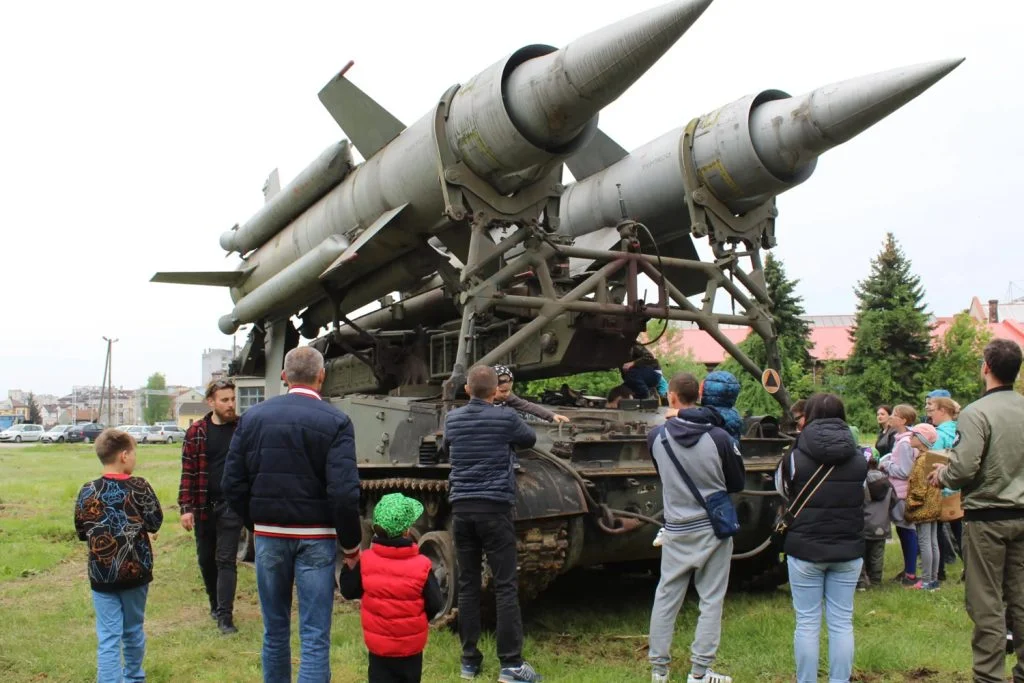 Muzeum Techniki i Militariów (ul. Kochanowskiego 19)