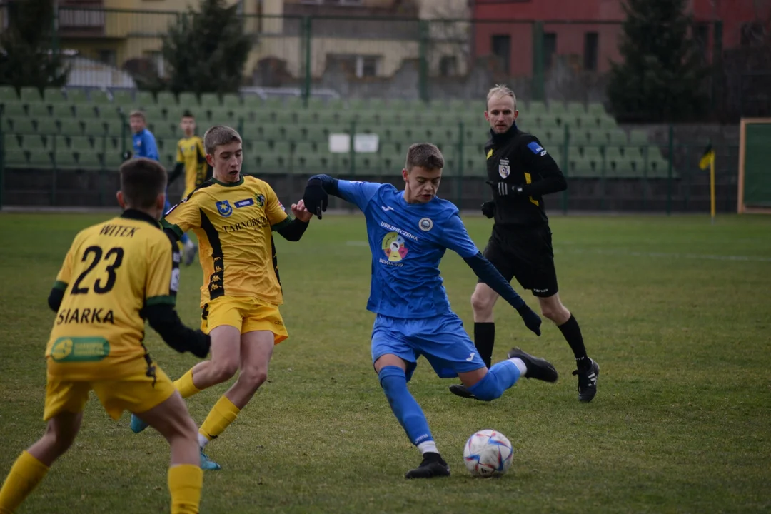 Centralna Liga Juniorów U-15: Siarka Tarnobrzeg - Hutnik Kraków 2:4