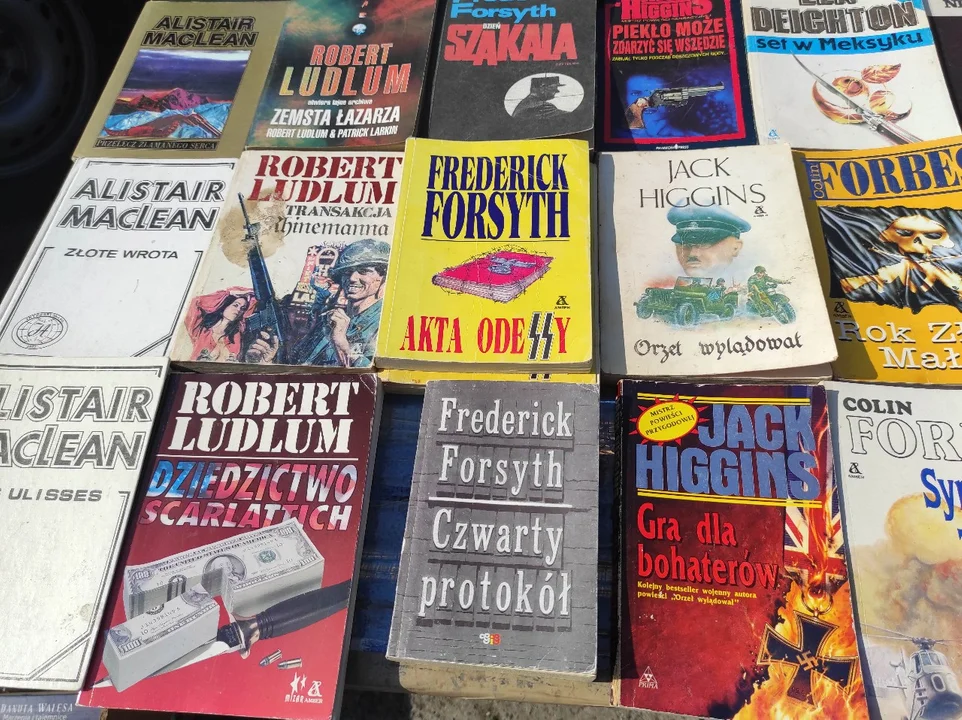 Tarnobrzeski Pchli Targ. Co można kupić?