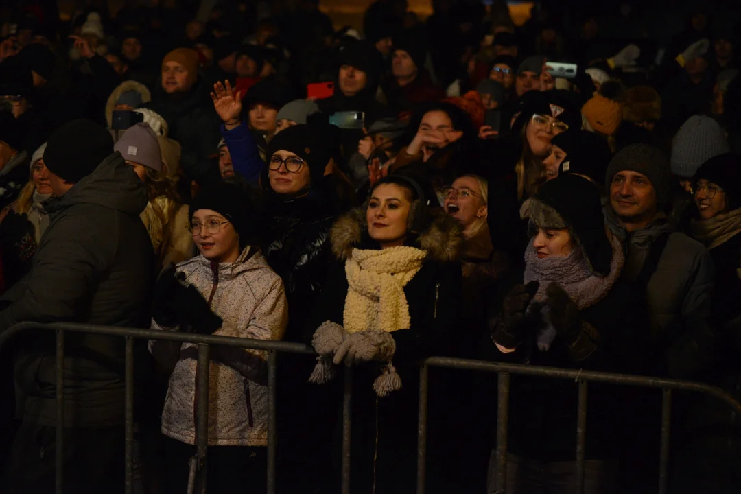 Finał "Choinki Życzeń" - koncert Feel w Tarnobrzegu