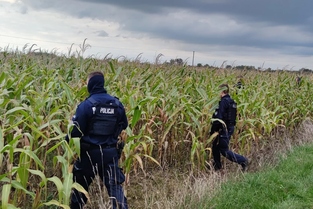 Szczucin. Nastolatek chciał podwieźć znajomego. Został porwany [ZDJĘCIA] - Zdjęcie główne