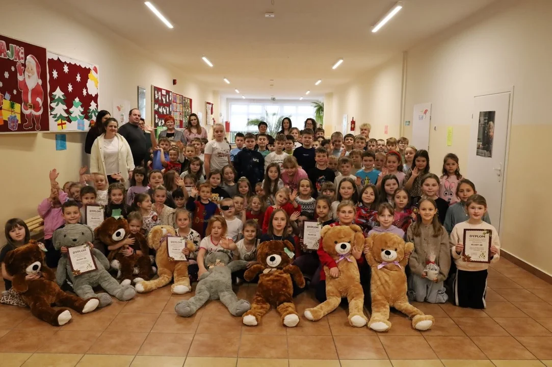 Świąteczne bałwanki zdobią Cmolas. Nagrody rozdane!