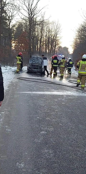 Pożar samochodu na trasie Przecław- Łączki Brzeskie