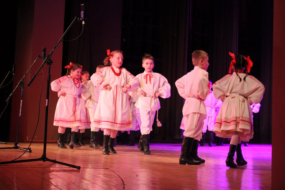 Taneczny Karnawał w Samorządowym Centrum Kultury - 2 część koncertu