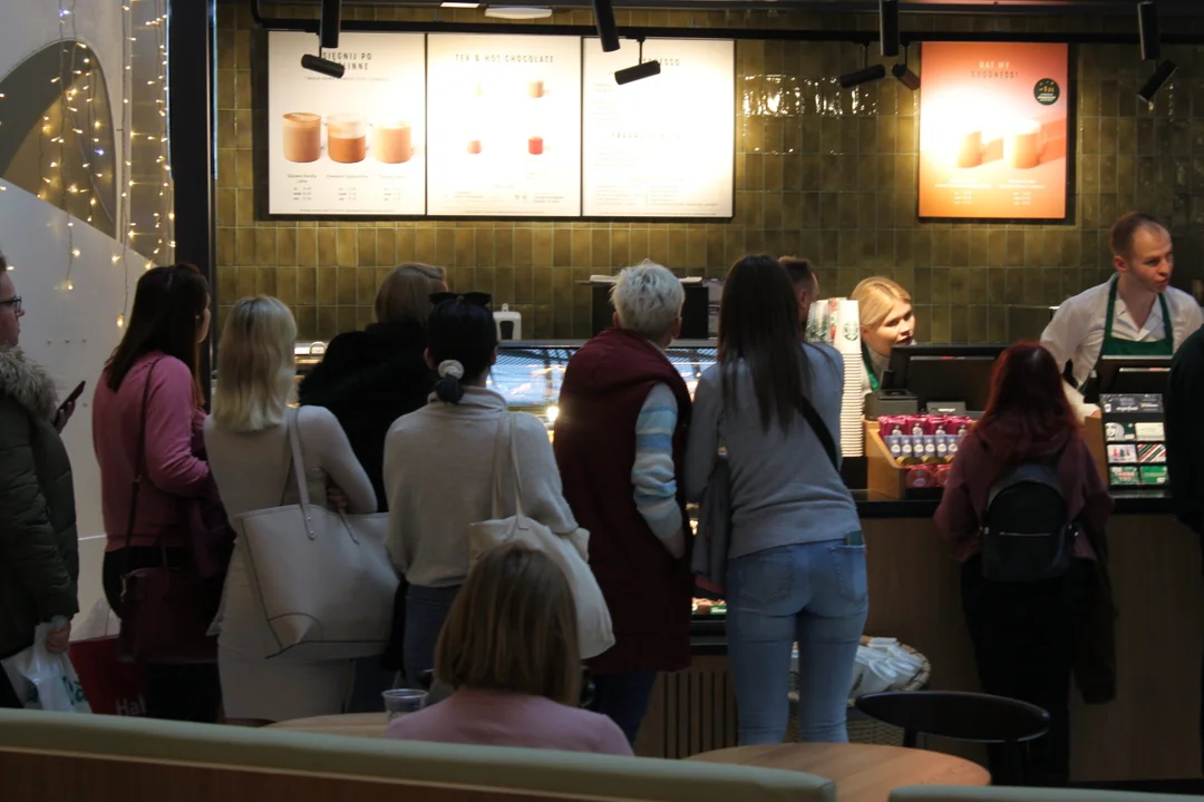 Starbucks w Rzeszowie otwarty. Pierwsi klienci spróbowali już kawy