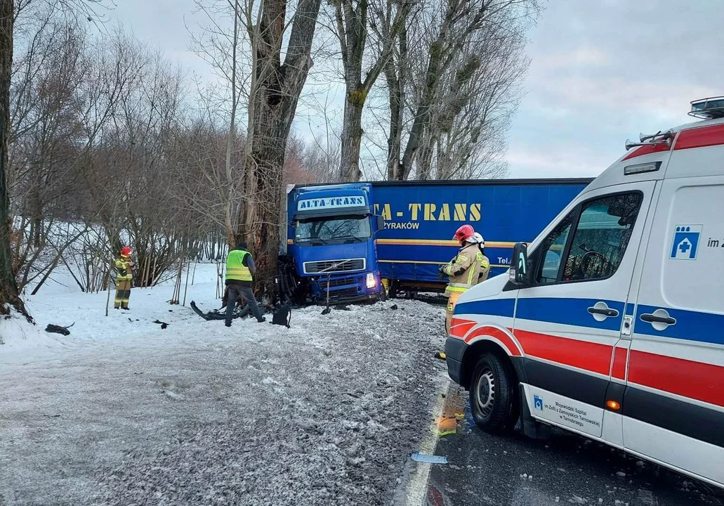 Wypadek na Wisłostradzie w Tarnobrzegu