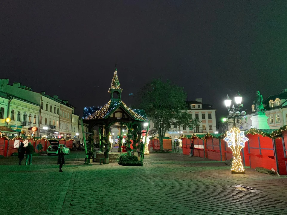 Oświetlenie świąteczne w centrum Rzeszowa