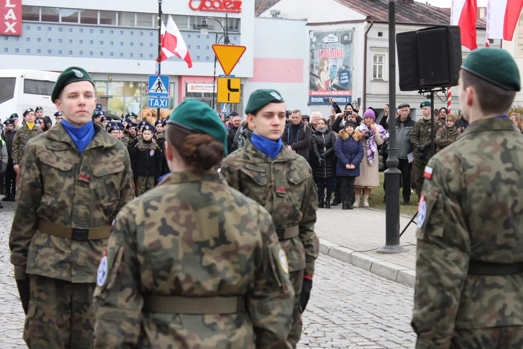 Obchody 104 rocznicy śmierci płk. Lisa-Kuli na Placu Farnym w Rzeszowie