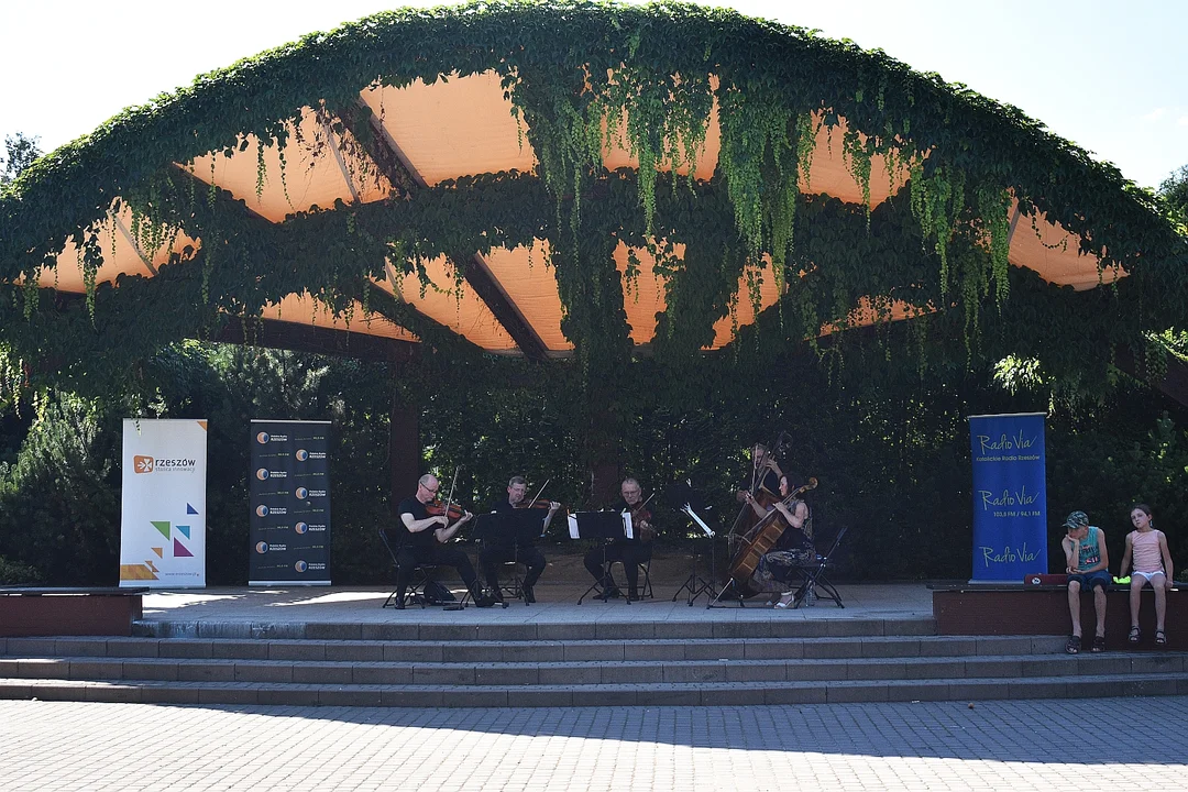 "Muzyka w Ogrodach Rzeszowa" - koncert muzyki klasycznej kwintetu ARSO Ensemble