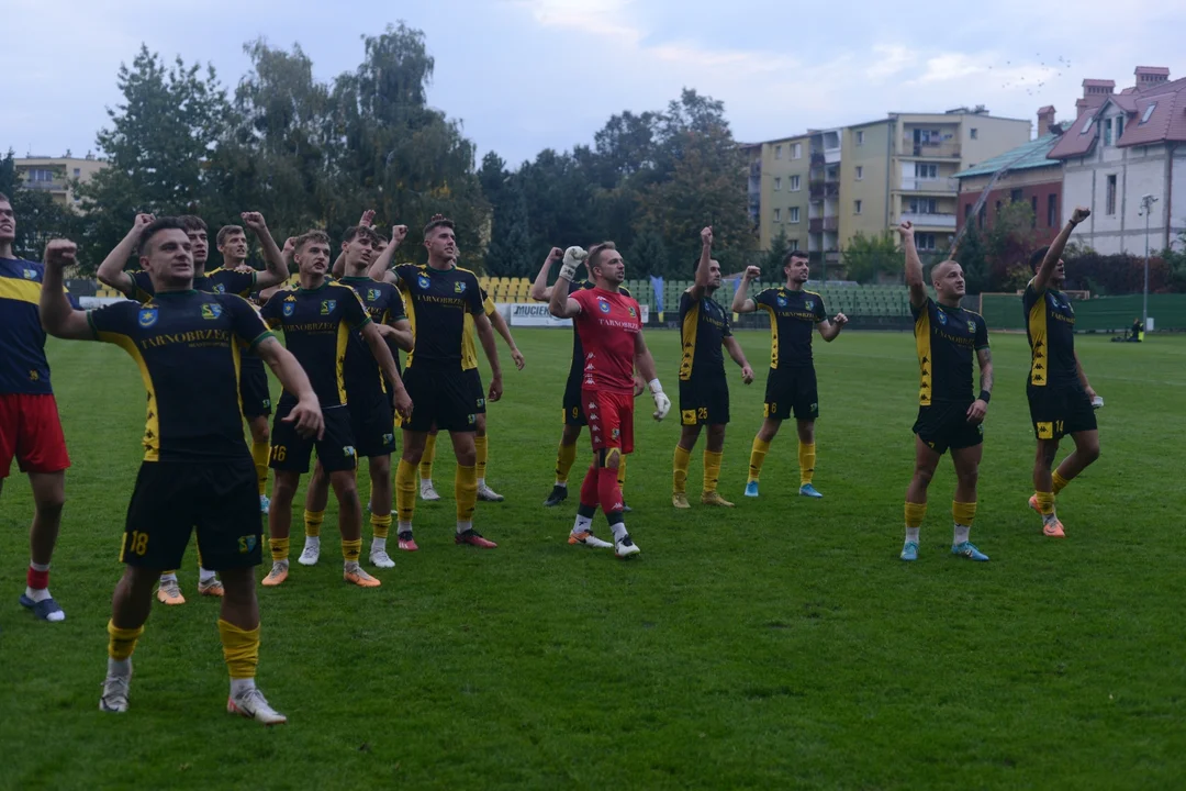 Siarka Tarnobrzeg - KSZO 1929 Ostrowiec Świętokrzyski 2:0