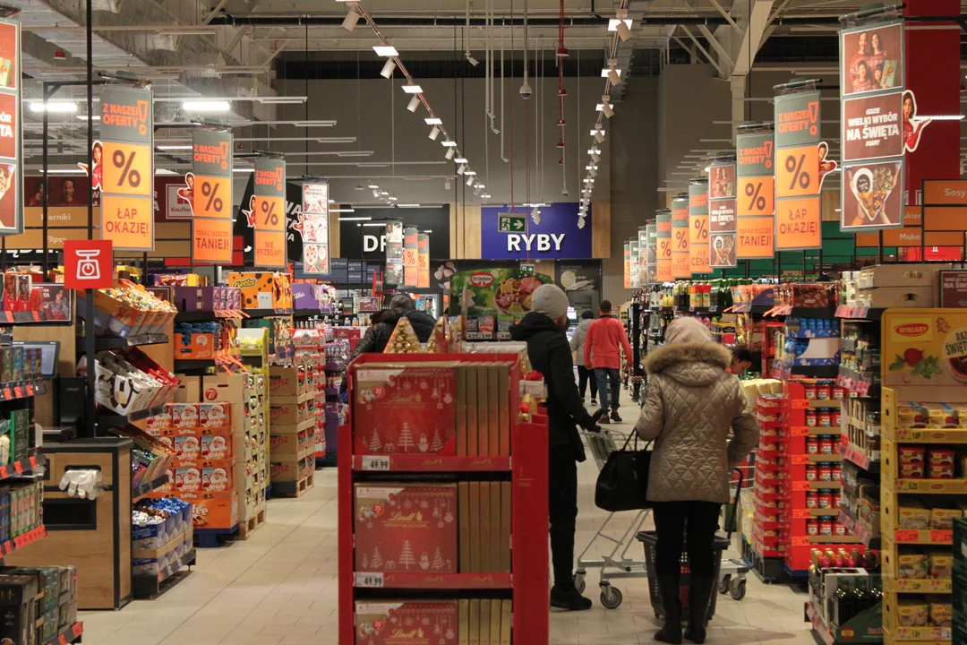 Otwarcie drugiego marketu Kaufland w Rzeszowie. Tłumów nie było