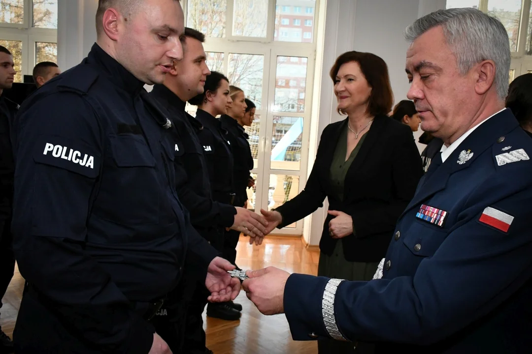 Nowo przyjęci policjanci złożyli ślubowanie