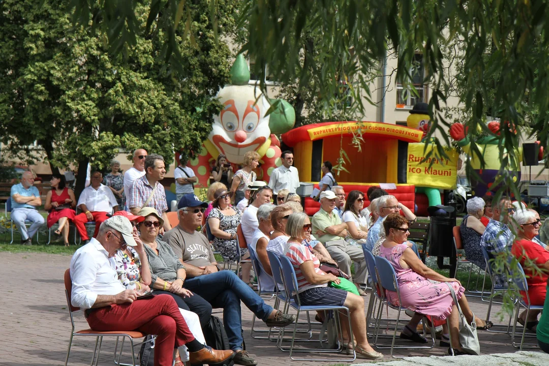 Występ miast partnerskich