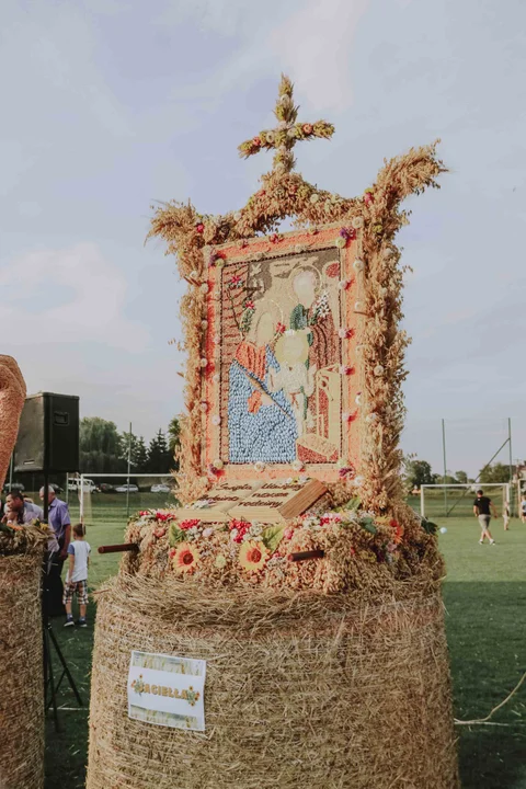 Najlepsze zdjęcia z długiego sierpniowego weekendu na Podkarpaciu. Od biegów po dożynki i pikniki wojskowe