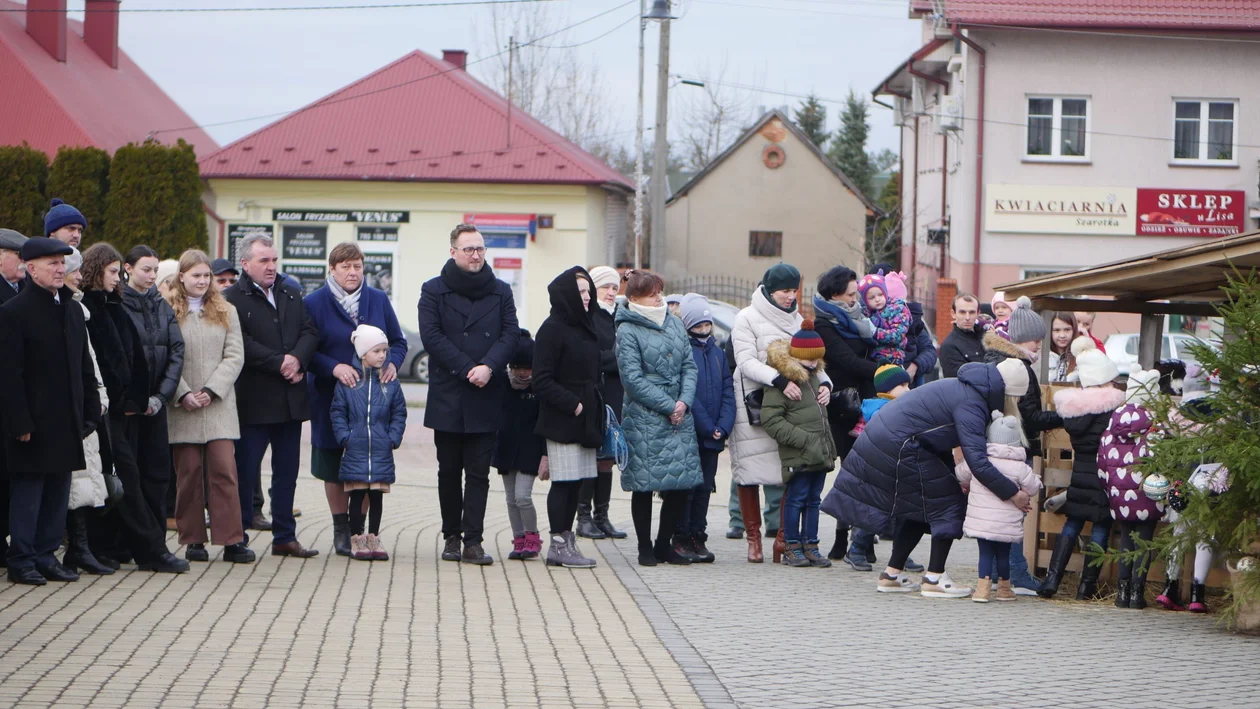 Kolędowanie na radomyskim rynku [ZDJĘCIA] - Zdjęcie główne