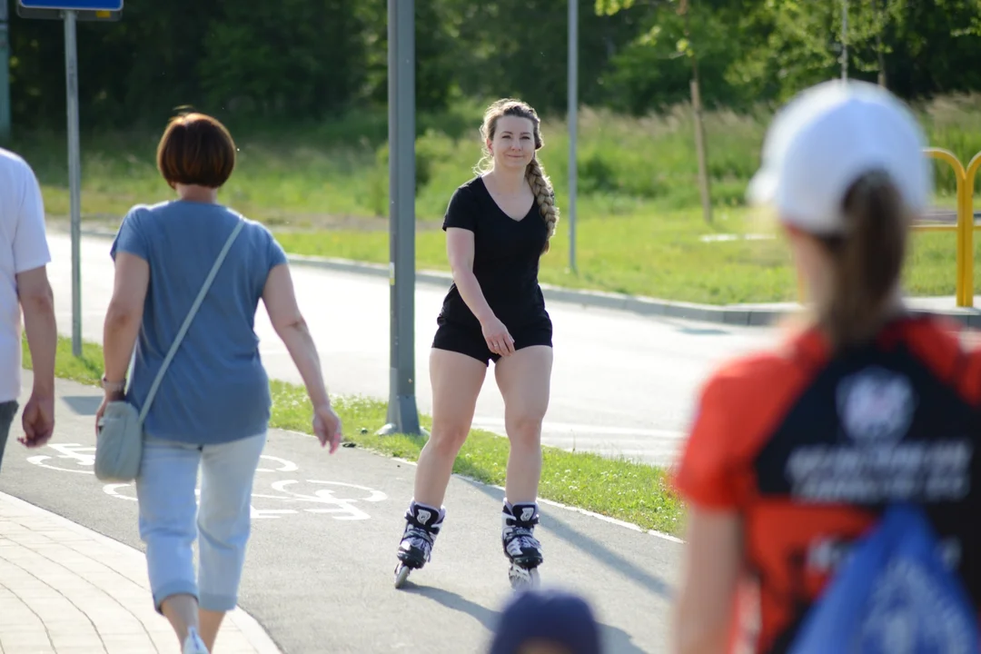 "Biegamy i Pomagamy" nad Jeziorem Tarnobrzeskim - dzień drugi