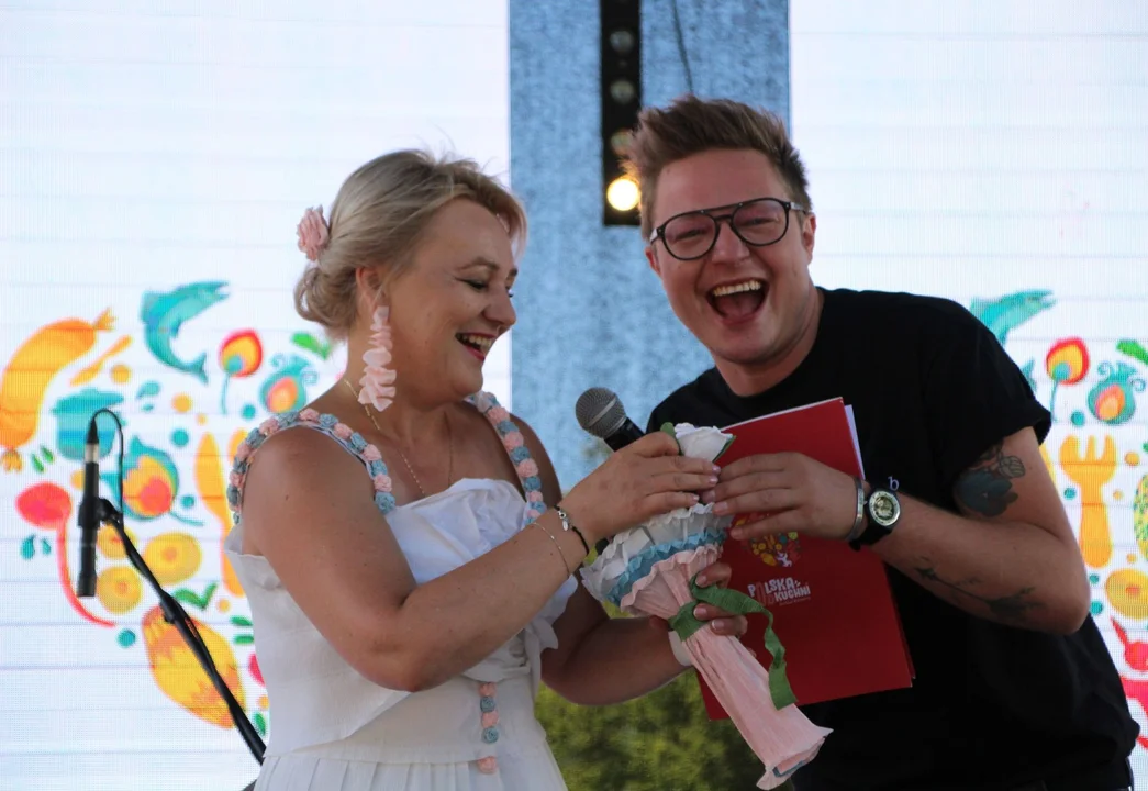 KGW Wola Raniżowska i KGW Mazury na festiwalu w Stalowej Woli