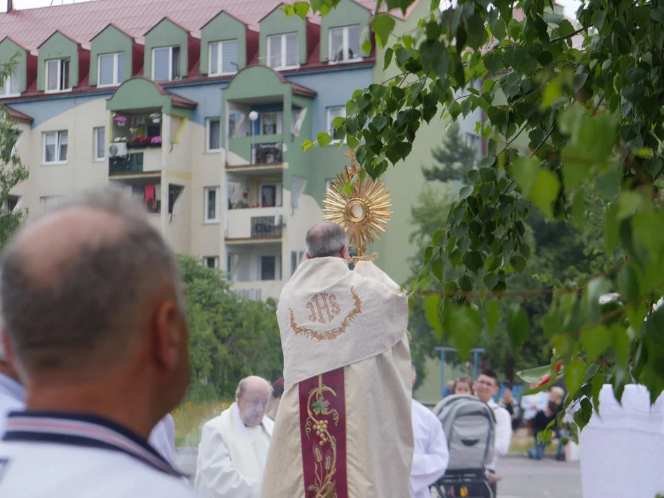 Procesja Bożego Ciała na Smoczce w Mielcu - pierwszy raz po nowej trasie [ZDJĘCIA] - Zdjęcie główne